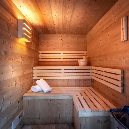 La Perle Verte, Luxe, Piscine, Et Sauna Chalet